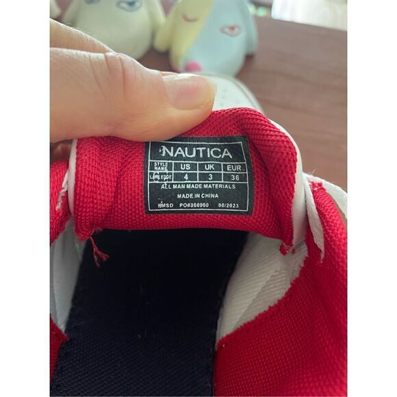 Boys nautica shoes size 5 - Picture 6 of 6
